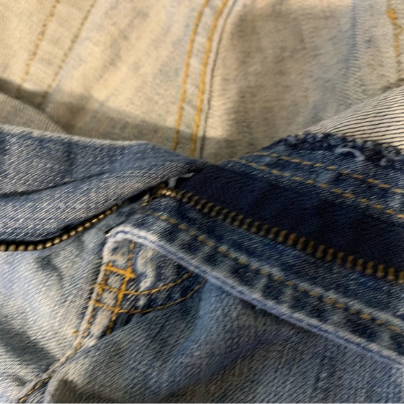 Roots relaxed fit distressed grunge denim jeans - Picture 3 of 11